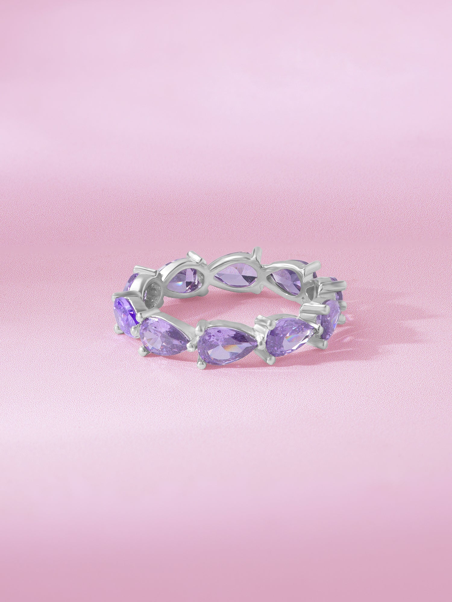 Detailed close up of SIJA 925 Silver Amethyst Drop Crown Ring highlighting sparkling amethyst stone crown charm craftsmanship