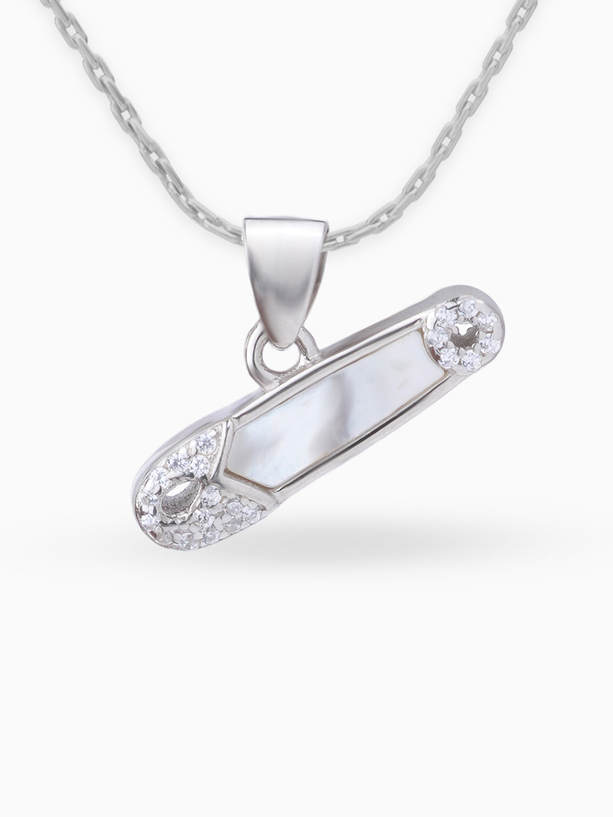 Detailed close up SIJA 925 silver jewellery black white safety pin pendant BIS hallmarked premium handcrafted accessory perfect for festive occasions and anniversaries