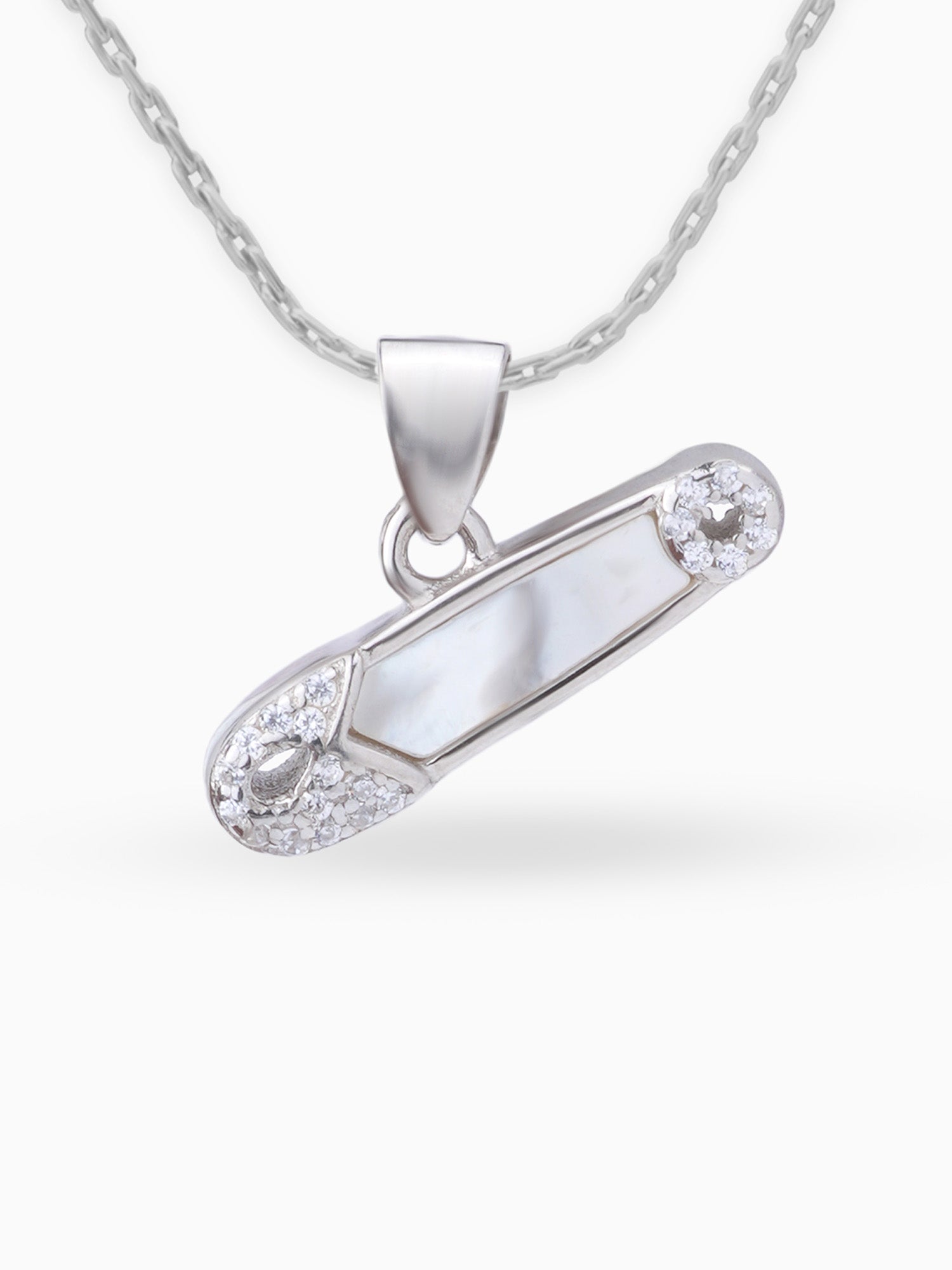 Detailed close up SIJA 925 silver jewellery black white safety pin pendant BIS hallmarked premium handcrafted accessory perfect for festive occasions and anniversaries
