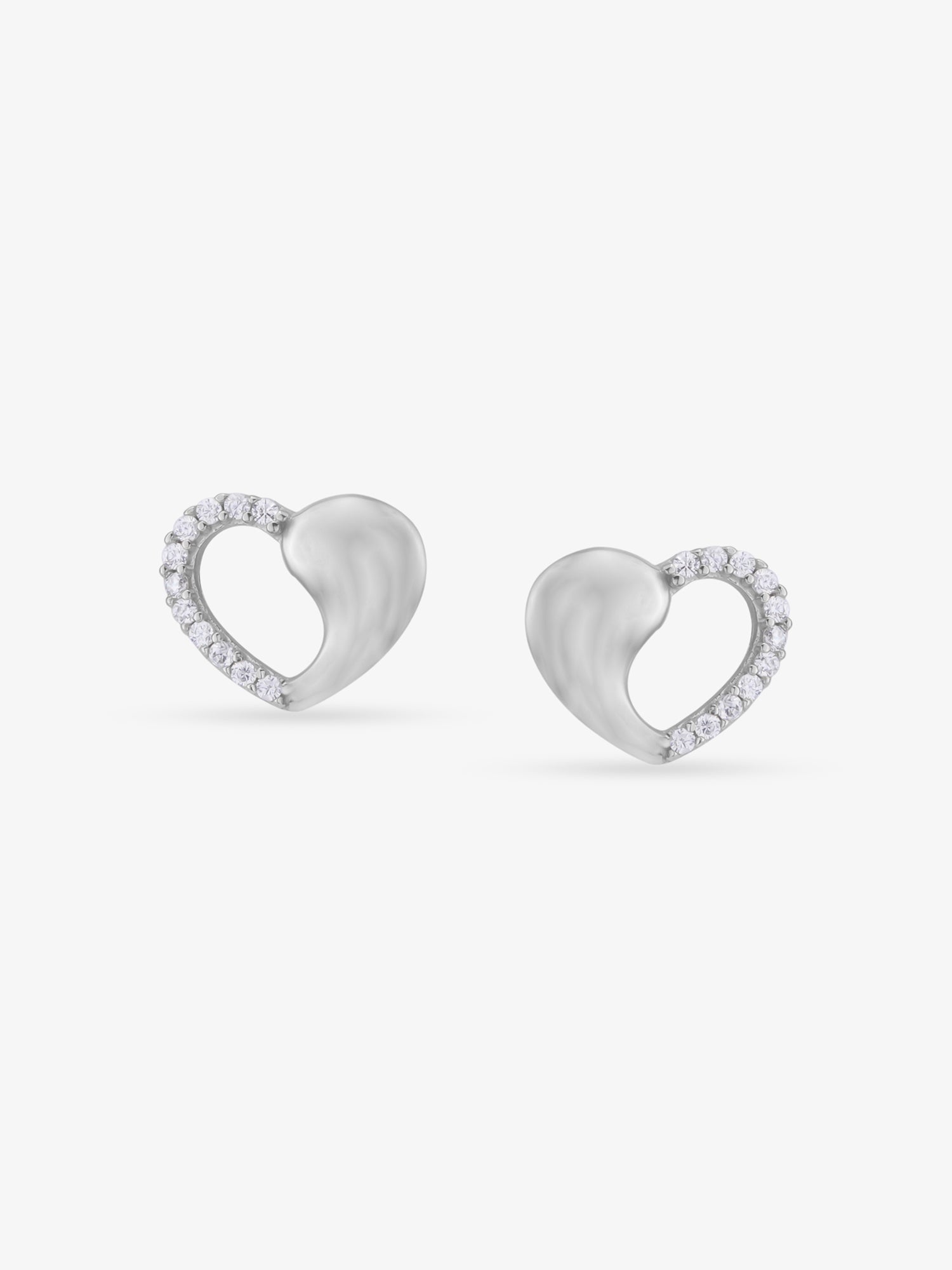 SIJA 925 Silver Eternal Heart Stud elegant sterling silver womens jewellery accessory front view