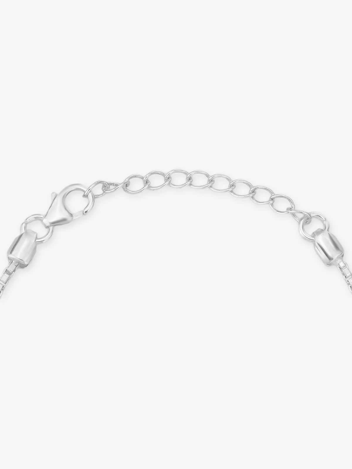 Adjustable clasp detail of SIJA 925 Silver Fish Chain Bracelet showcasing secure fit and premium sterling silver quality