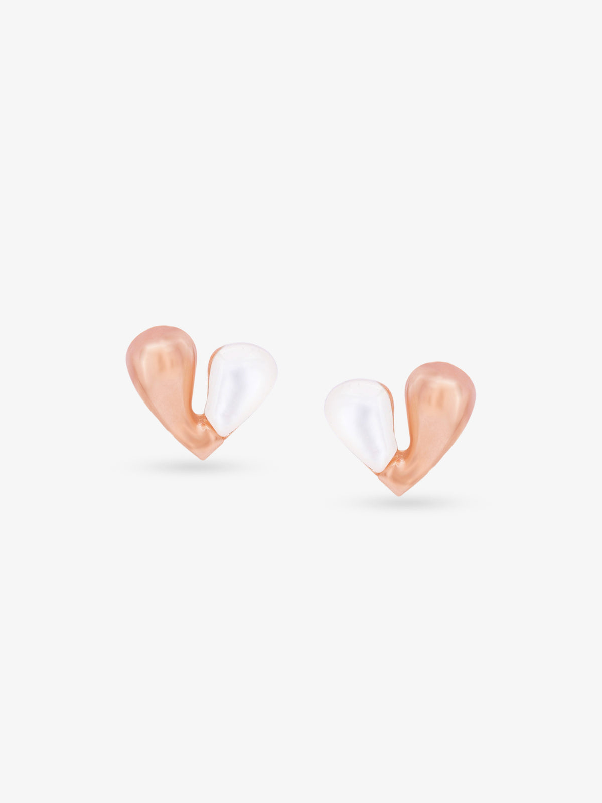SIJA 925 Silver Glow Pearl Heart Stud elegant sterling silver jewellery accessory front view