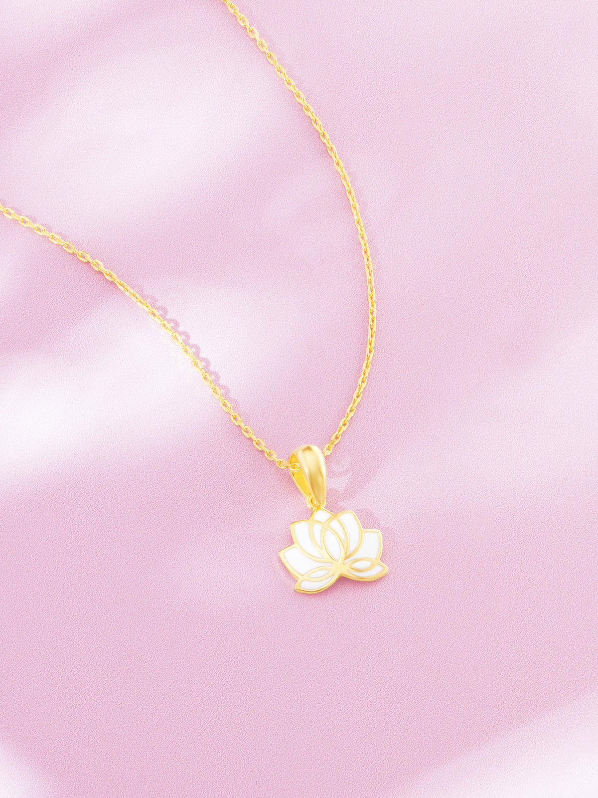 Detailed close up of SIJA 925 Silver Lotus Pendant with Chain highlighting lotus charm craftsmanship