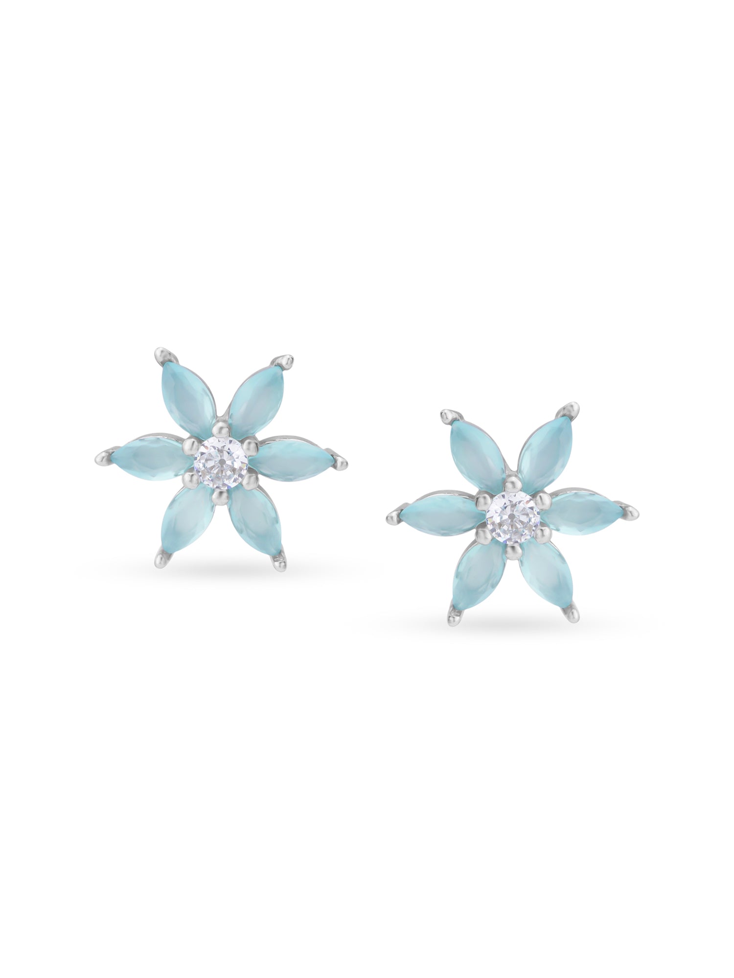 Detailed close up of SIJA Leaf Stud showing delicate leaf motif and premium silver craftsmanship
