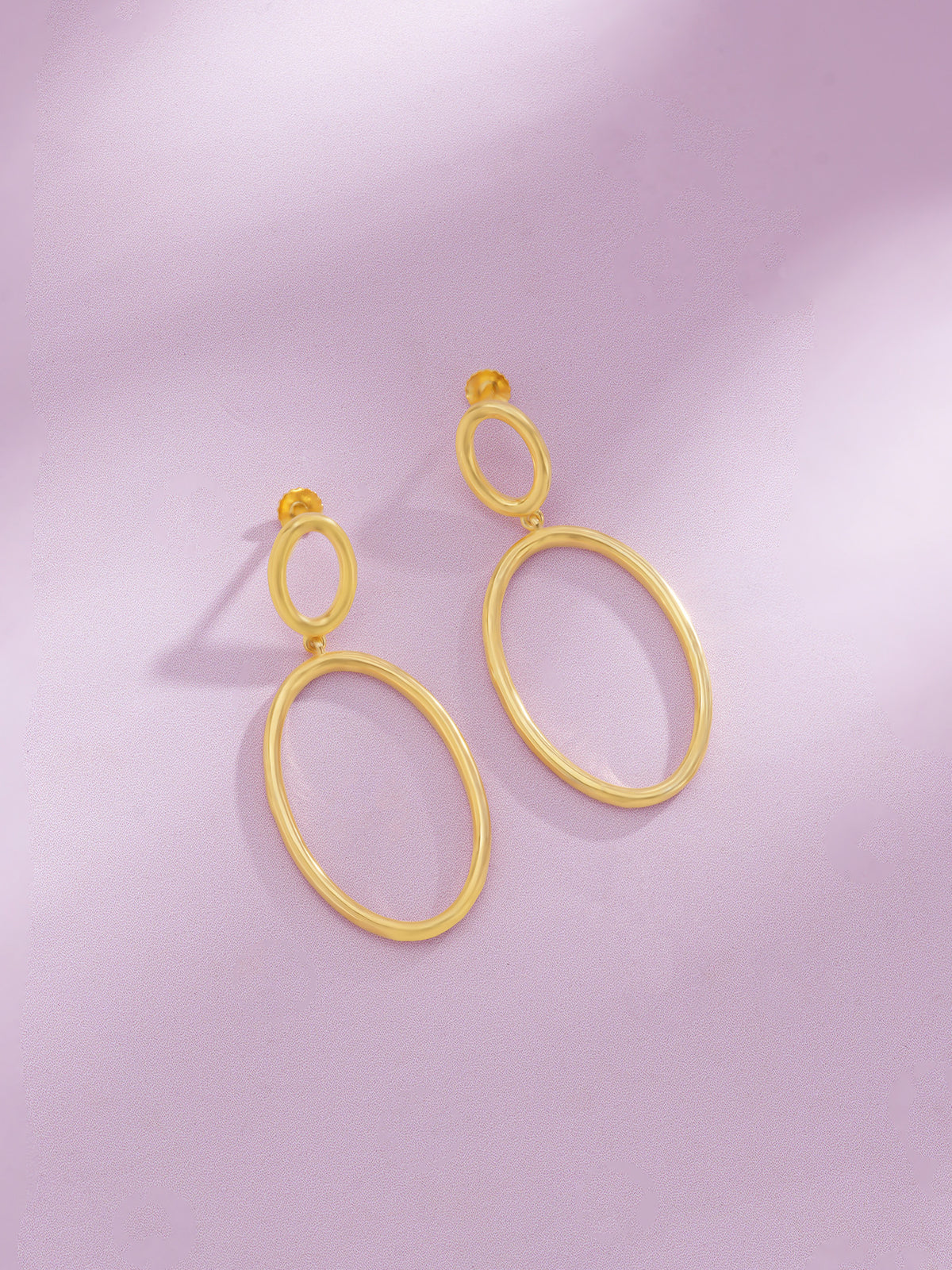 Detailed close up of SIJA 925 Silver O Ring Earrings showing minimalist round hoop design in sterling silver