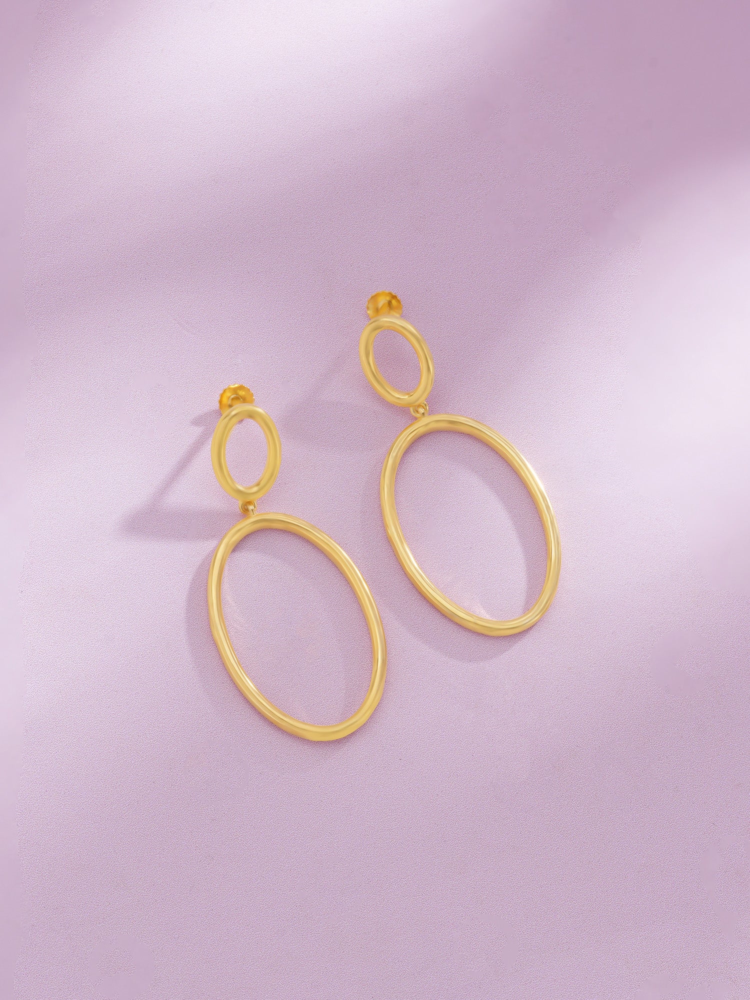 Detailed close up of SIJA 925 Silver O Ring Earrings showing minimalist round hoop design in sterling silver