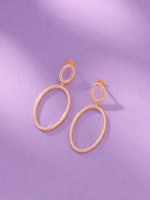 Detailed close up of SIJA 925 Silver O Ring Earrings showing minimalist round hoop design in sterling silver
