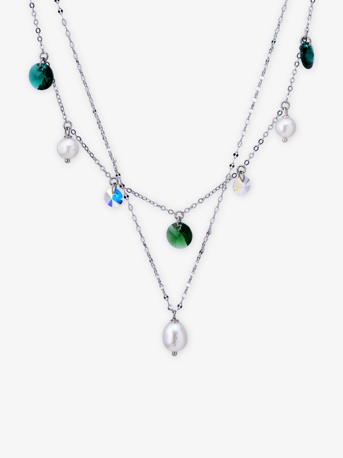Close‑up of SIJA 925 silver Pearl and Green Chain Necklace showing pearl and green stone detailing and handcrafted design