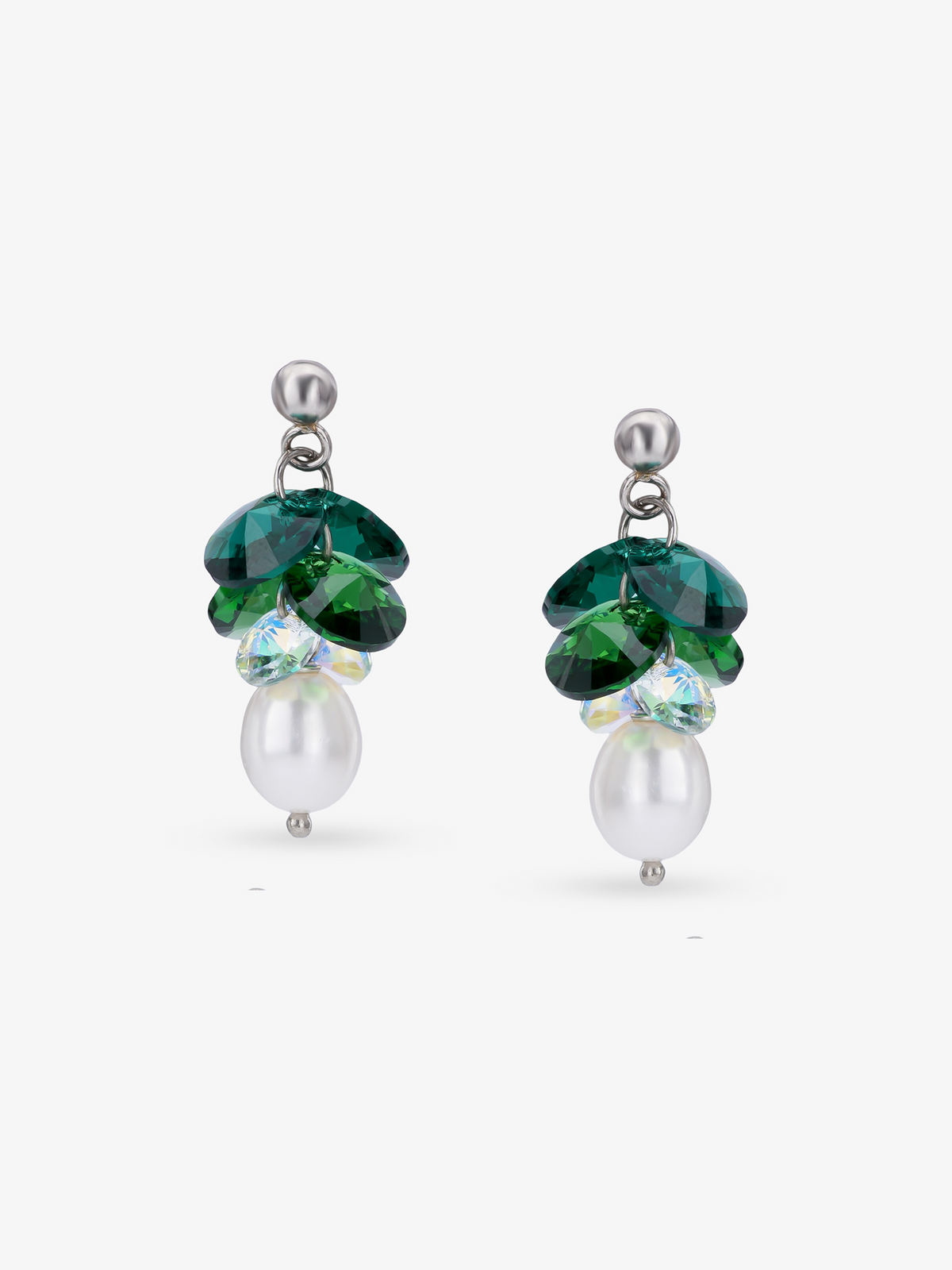 Detailed view of SIJA 925 silver Pearl and Green Earrings highlighting intricate sterling silver finish and ornamental craftsmanship