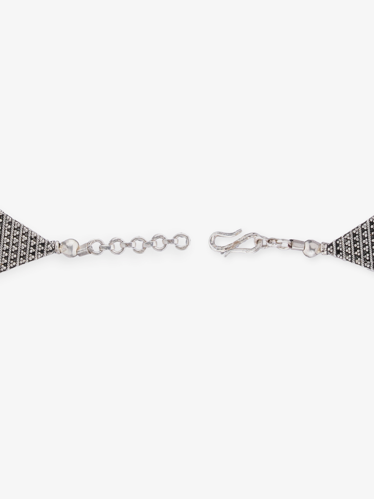 Side profile of SIJA 925 silver Pink Karwar Necklace showing polished edges and durable sterling silver construction