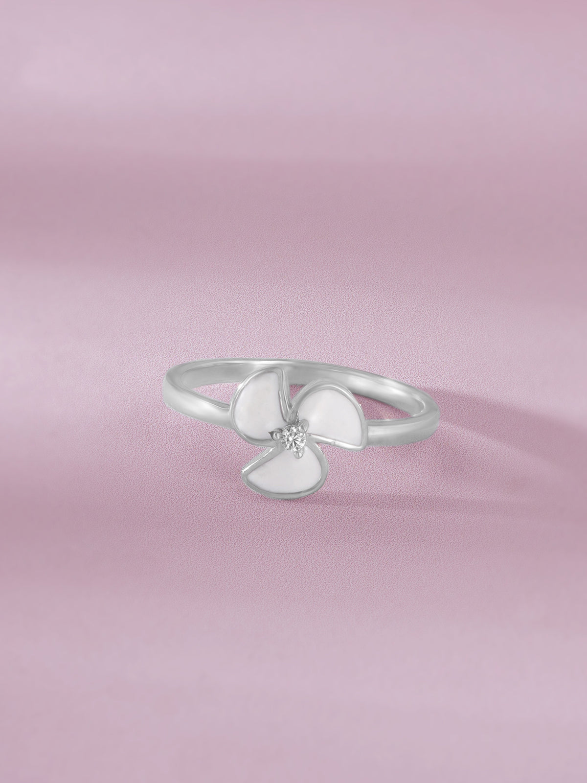 Detailed close up of SIJA 925 Silver Pinwheel Ring showing playful pinwheel motif and handcrafted silver finish