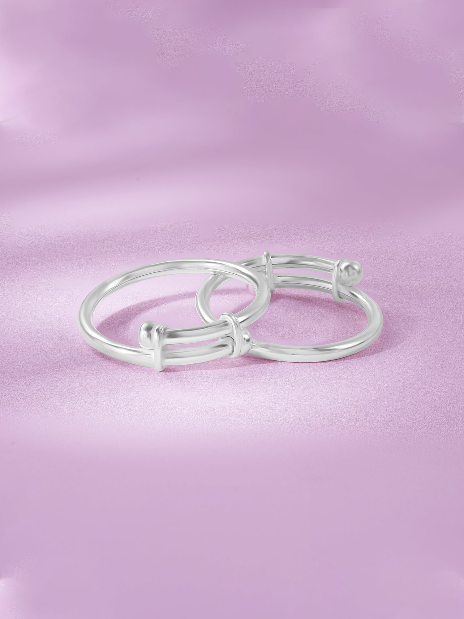 Detailed close up of SIJA 925 Silver Plain Kids Bracelet highlighting smooth silver craftsmanship
