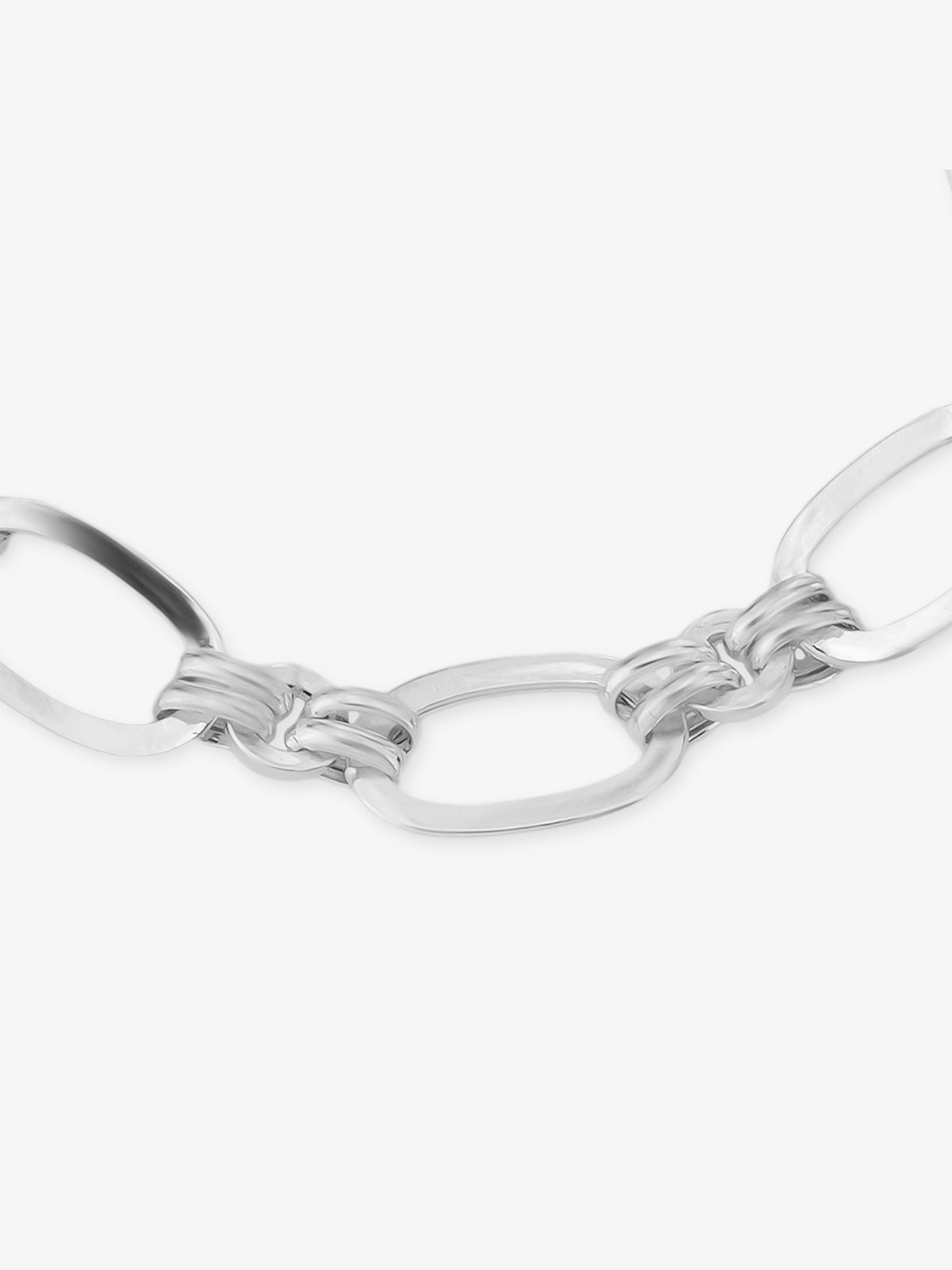 Clasp detail of SIJA 925 Silver Polo Double Ring Mens Chain Bracelet showcasing secure fastening and sturdy 999 silver quality