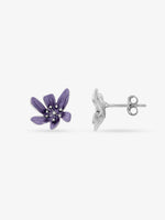 Side profile of SIJA 925 silver Flower Earrings sterling silver jewellery timeless floral accessory elegant design for women