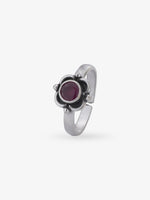 SIJA 925 Silver Ruby Bloom Antique Toe Ring oxidised silver jewellery elegant front view traditional accessory for women