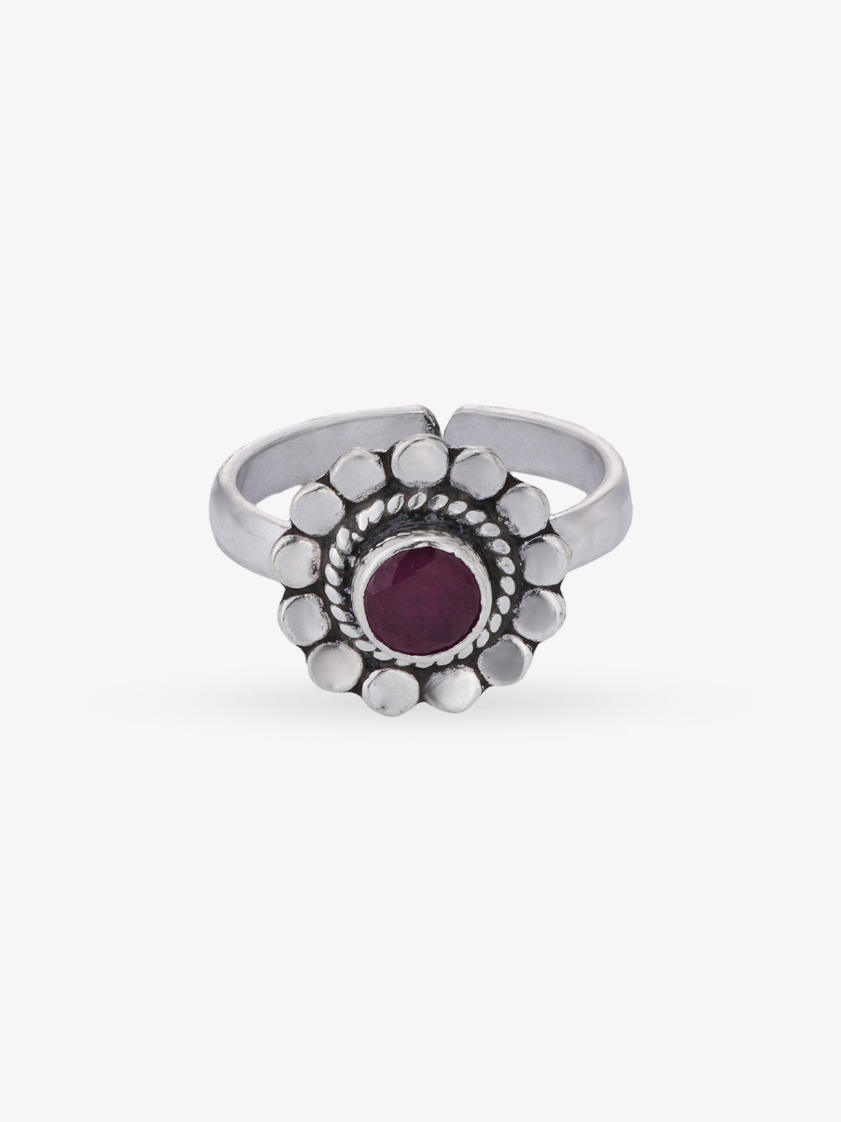 Adjustable band detail of SIJA 925 Silver Ruby Heritage Petal Antique Toe Ring showcasing flexible fit and premium oxidised silver quality