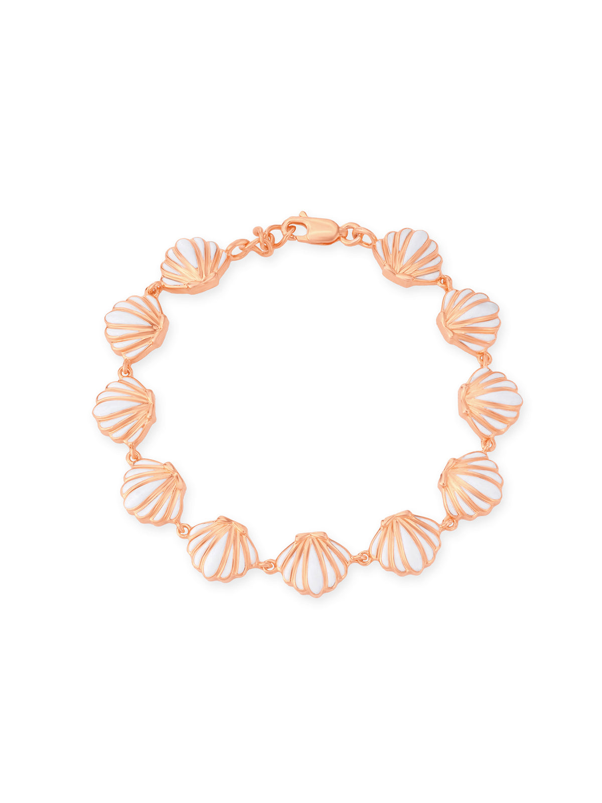 Detailed close up of SIJA 925 Silver Shell Bracelet highlighting shell charm craftsmanship
