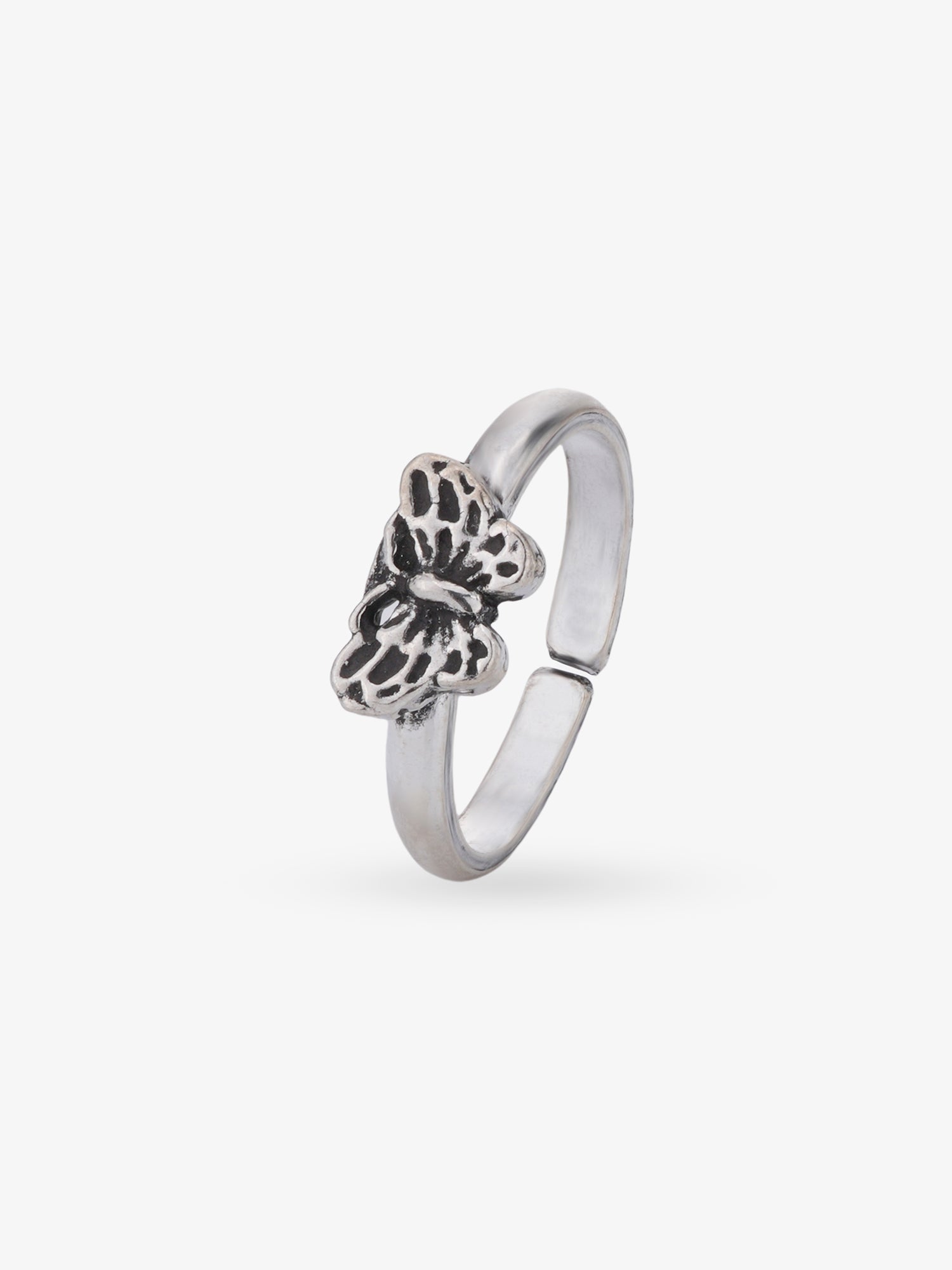 SIJA 925 Silver Butterfly Toe Ring oxidised silver jewellery elegant front view traditional accessory for women