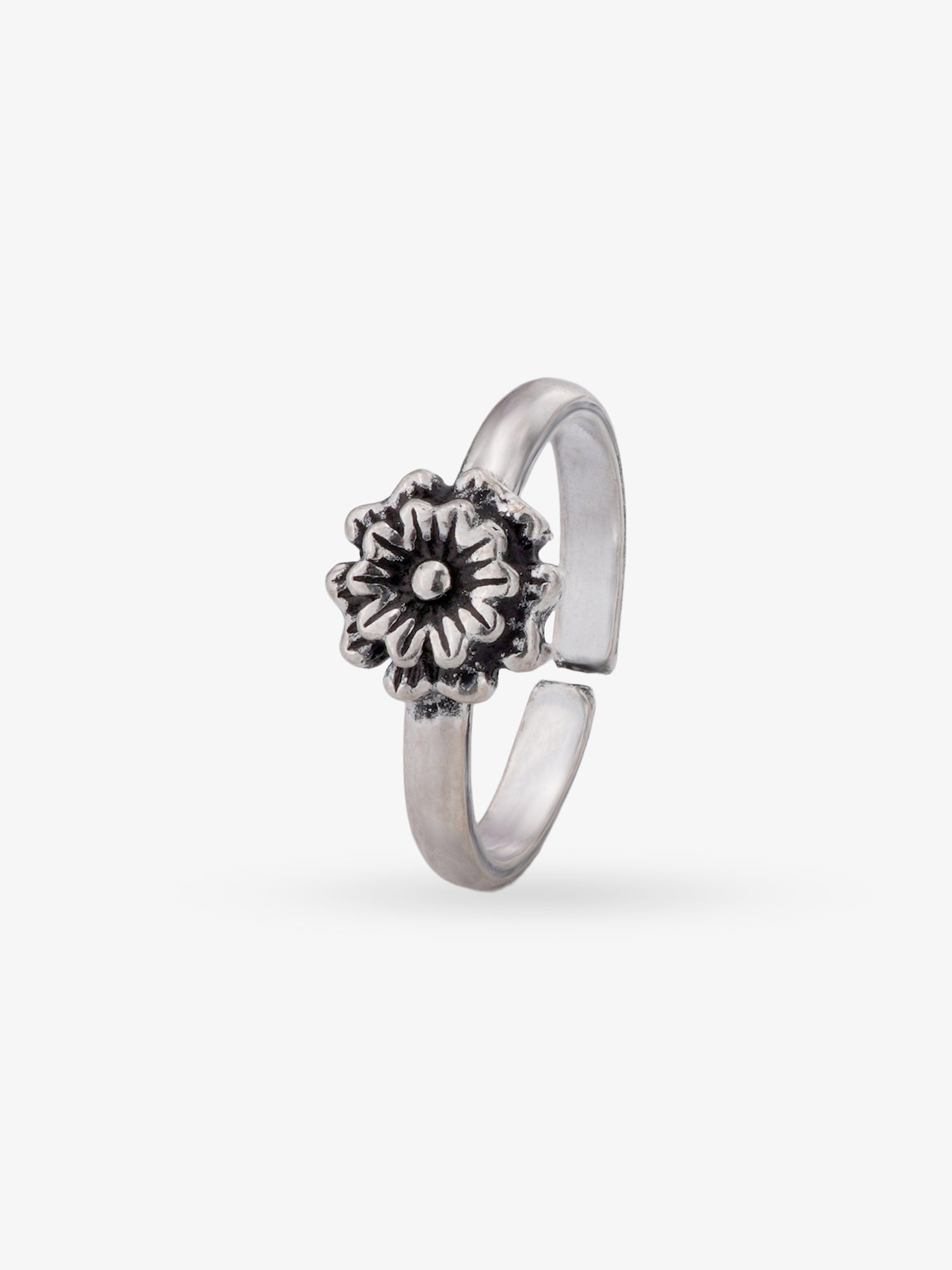 SIJA 925 Silver Flowerlet Toe Ring oxidised silver jewellery elegant front view traditional accessory for women