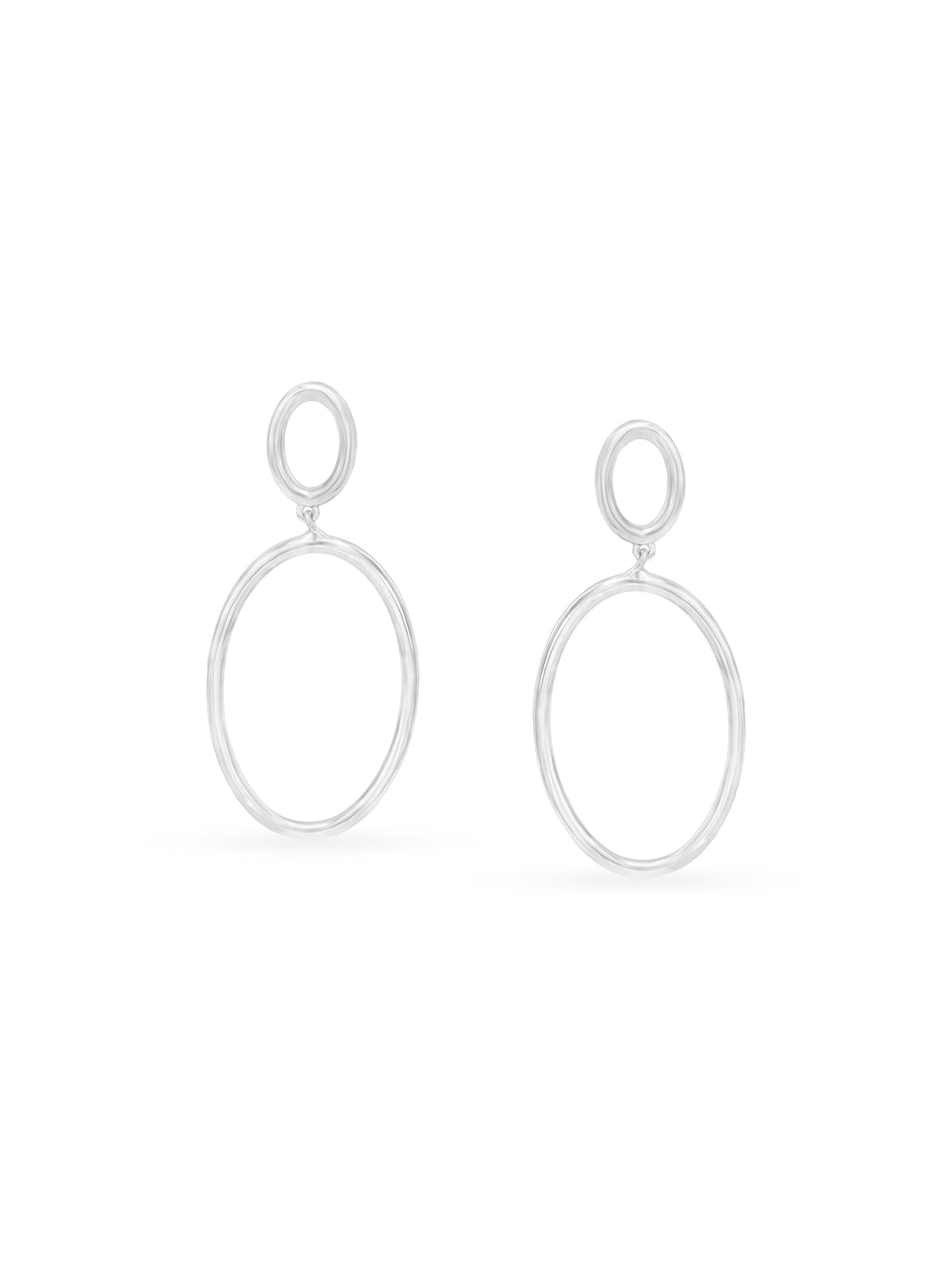 Detailed close up of SIJA 925 Silver O Ring Earrings showing minimalist round hoop design in sterling silver