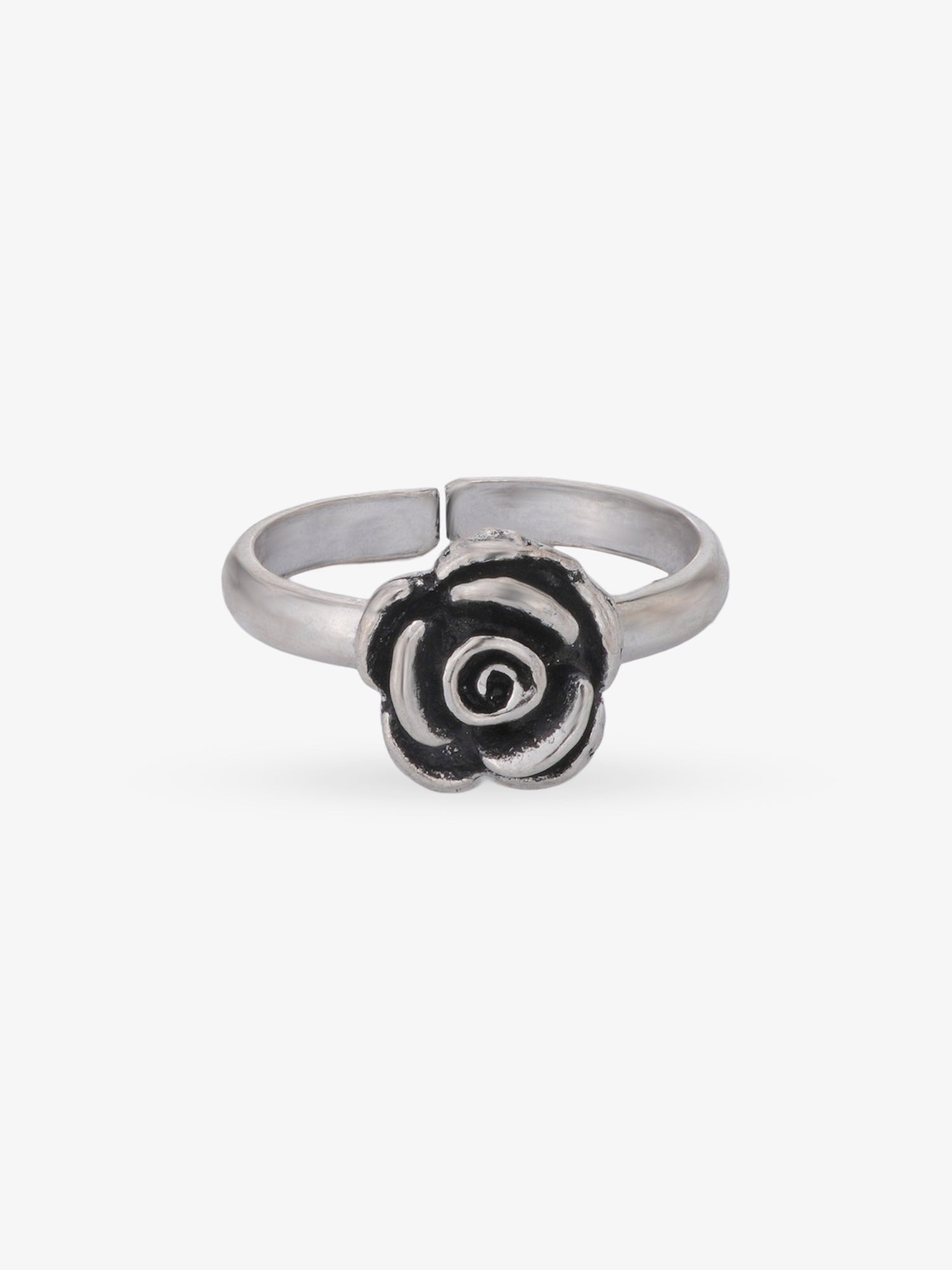Adjustable band detail of SIJA 925 Silver Rose Toe Ring showcasing flexible fit and premium oxidised silver quality