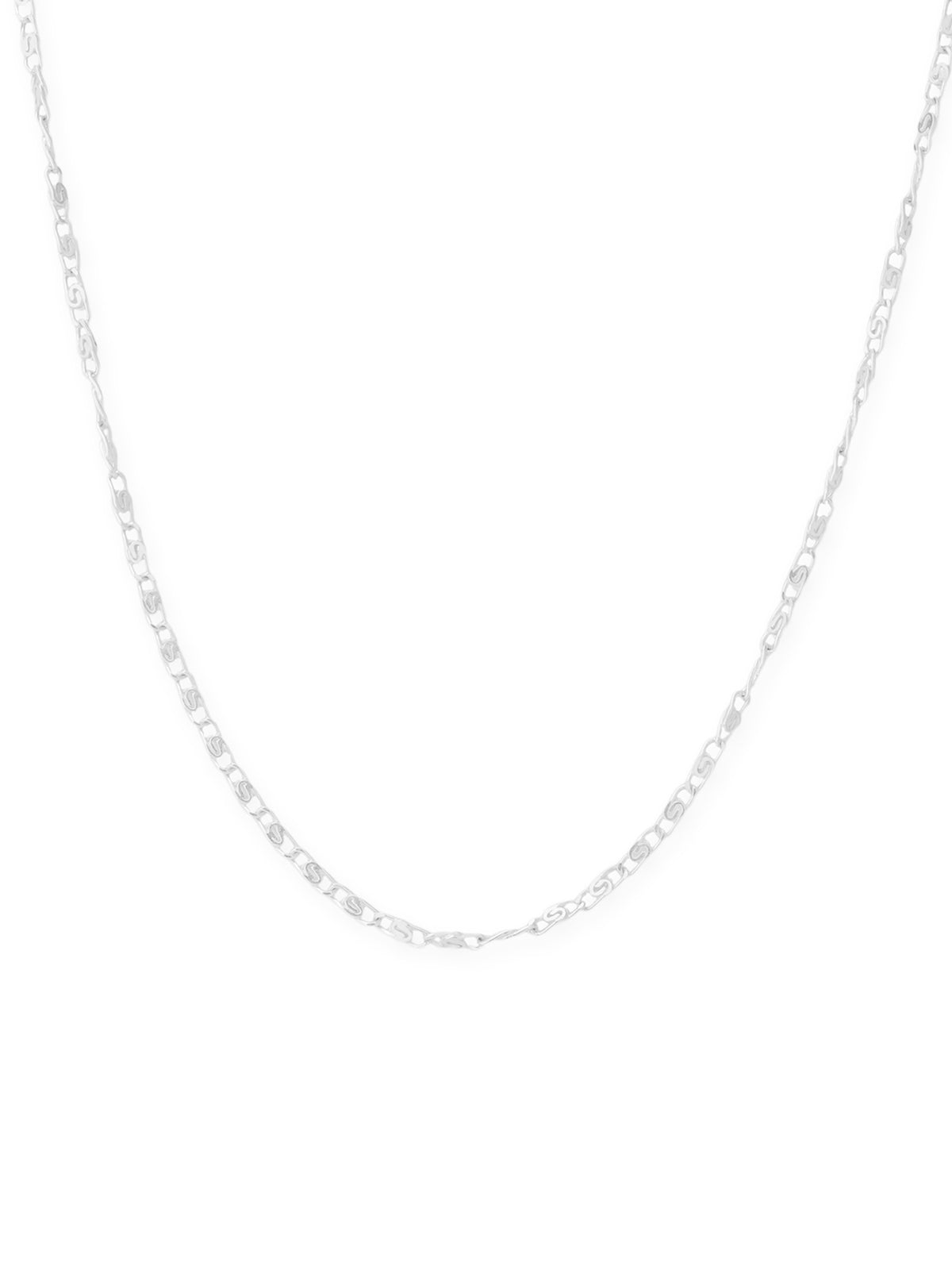 Detailed close up of SIJA 925 Silver Serpentine Chain showing smooth serpentine links and handcrafted silver finish