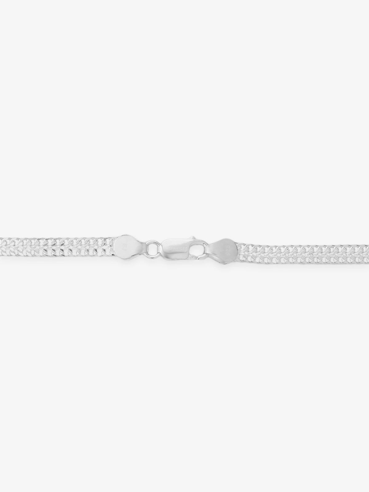 Side profile of SIJA 925 Silver Stream Chain highlighting durable sterling silver craftsmanship and sleek design