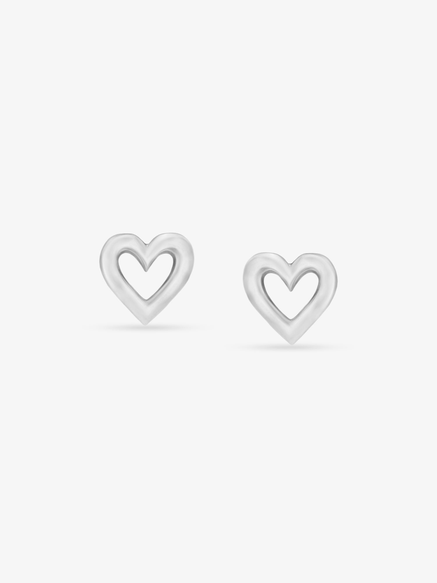 SIJA 925 Silver Single Heart Stud sterling silver jewellery elegant heart design full front hero view accessory