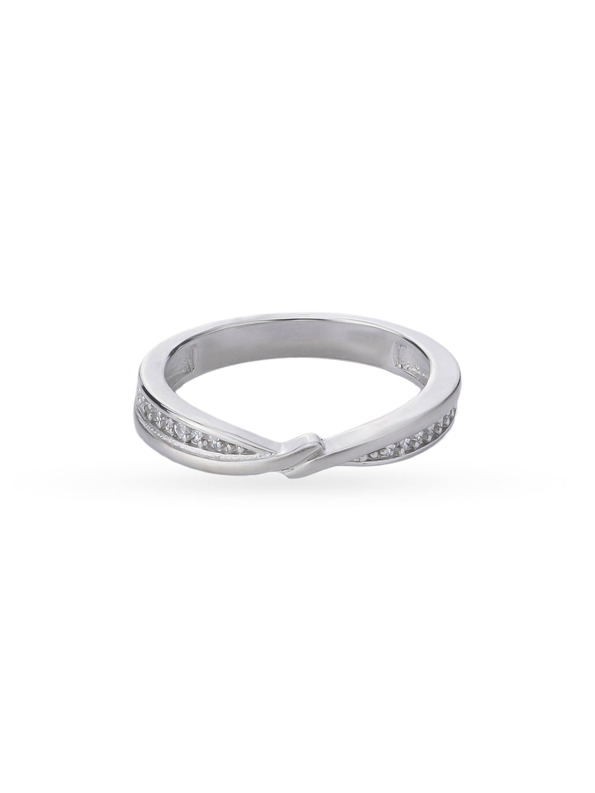 Detailed view of SIJA 925 sterling silver Sleek Women Ring inner curve highlighting smooth finish and minimalist craftsmanship