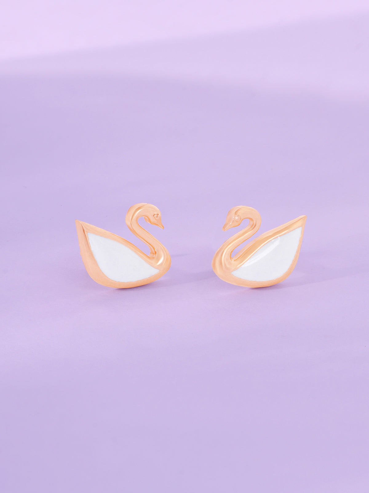 Detailed close up of SIJA 925 Silver Swan Stud highlighting graceful swan charm craftsmanship