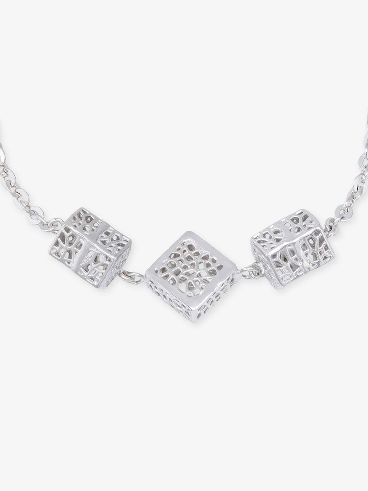 Detailed view of SIJA 925 Silver Textured Cube Chain Bracelet highlighting ornamental finish polished sterling silver craftsmanship durable chain links