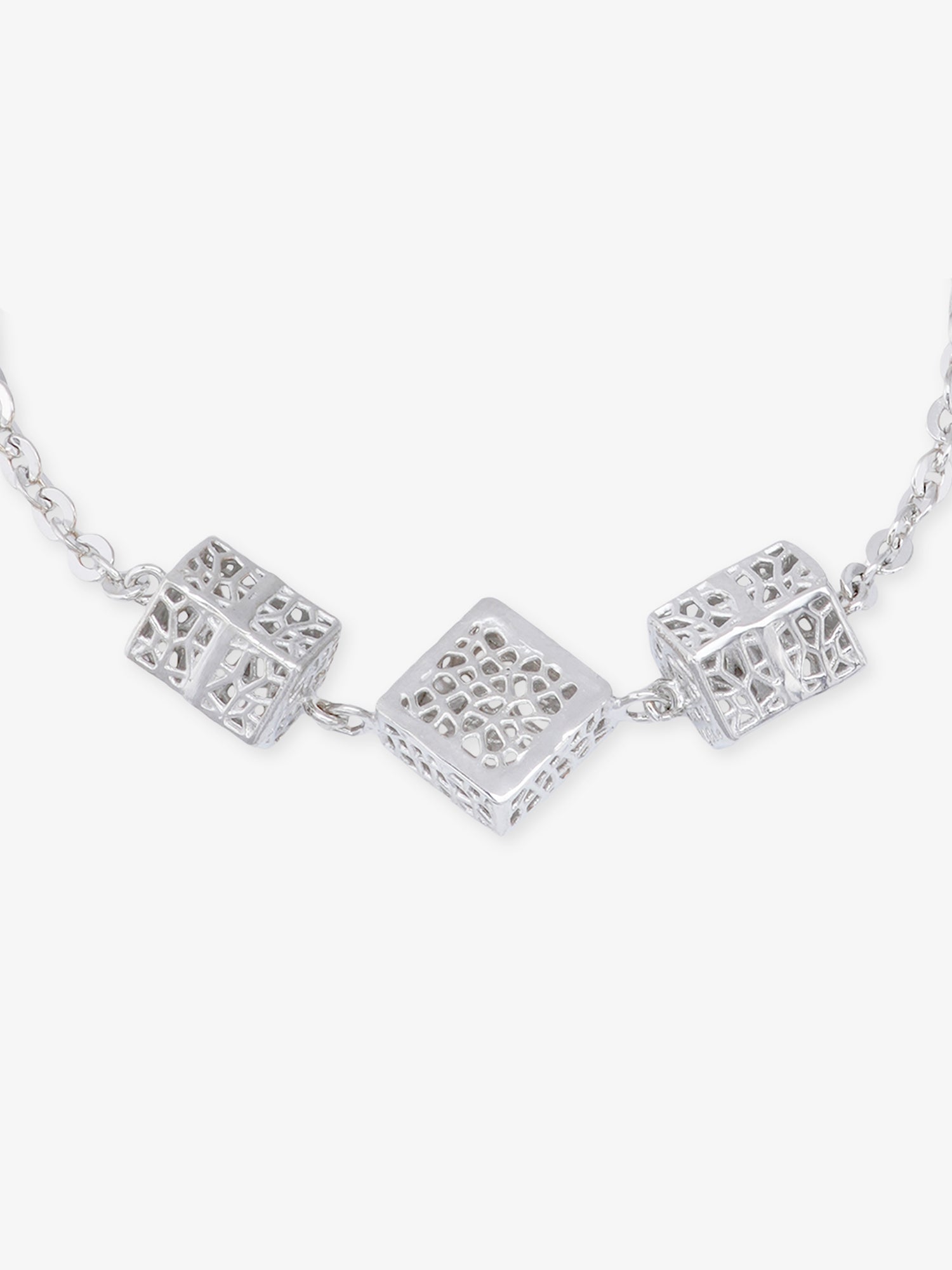 Detailed view of SIJA 925 Silver Textured Cube Chain Bracelet highlighting ornamental finish polished sterling silver craftsmanship durable chain links