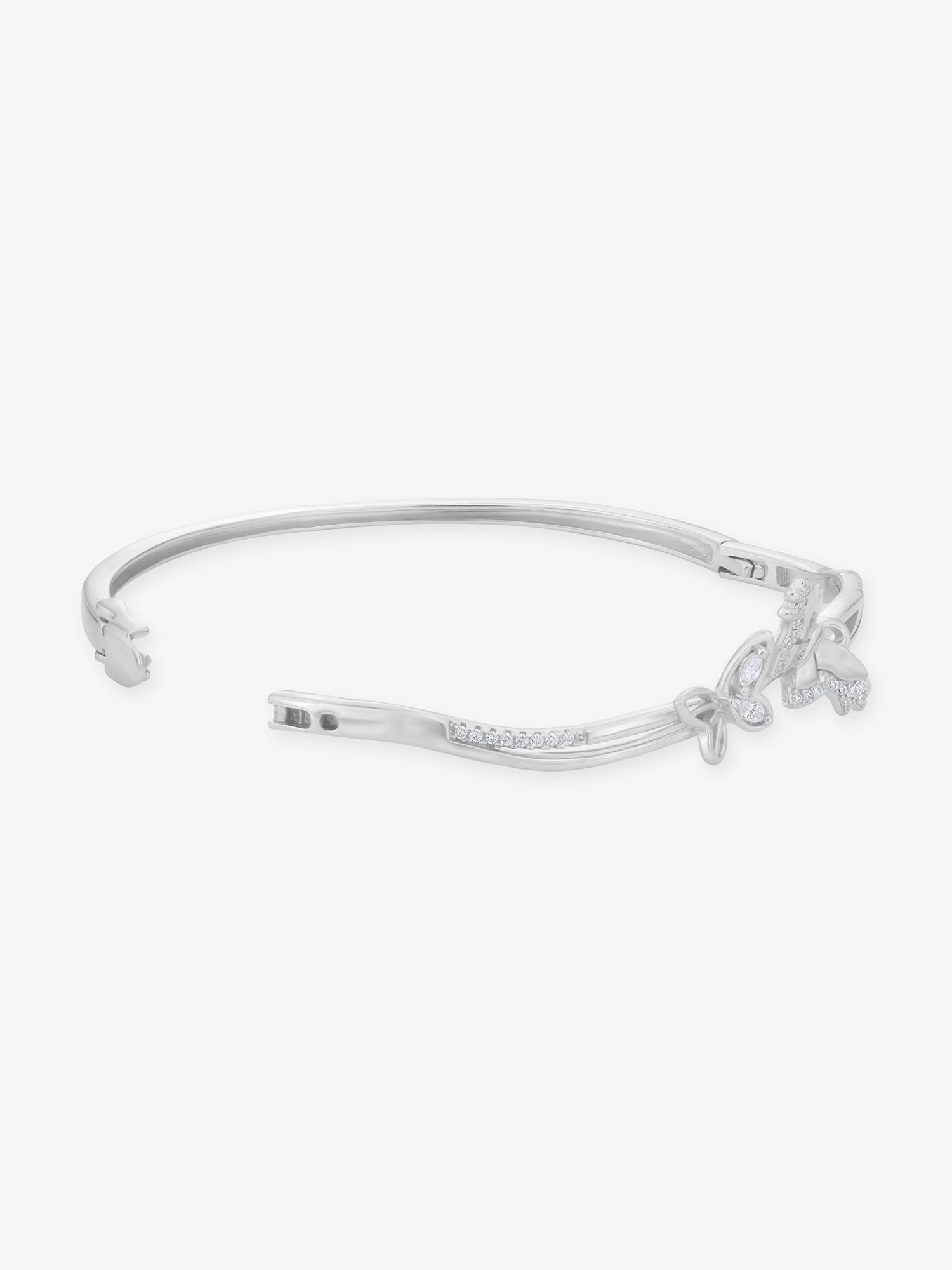 Side profile of SIJA 925 Silver Twin Butterfly Bracelet sterling silver jewellery elegant accessory durable construction polished edges