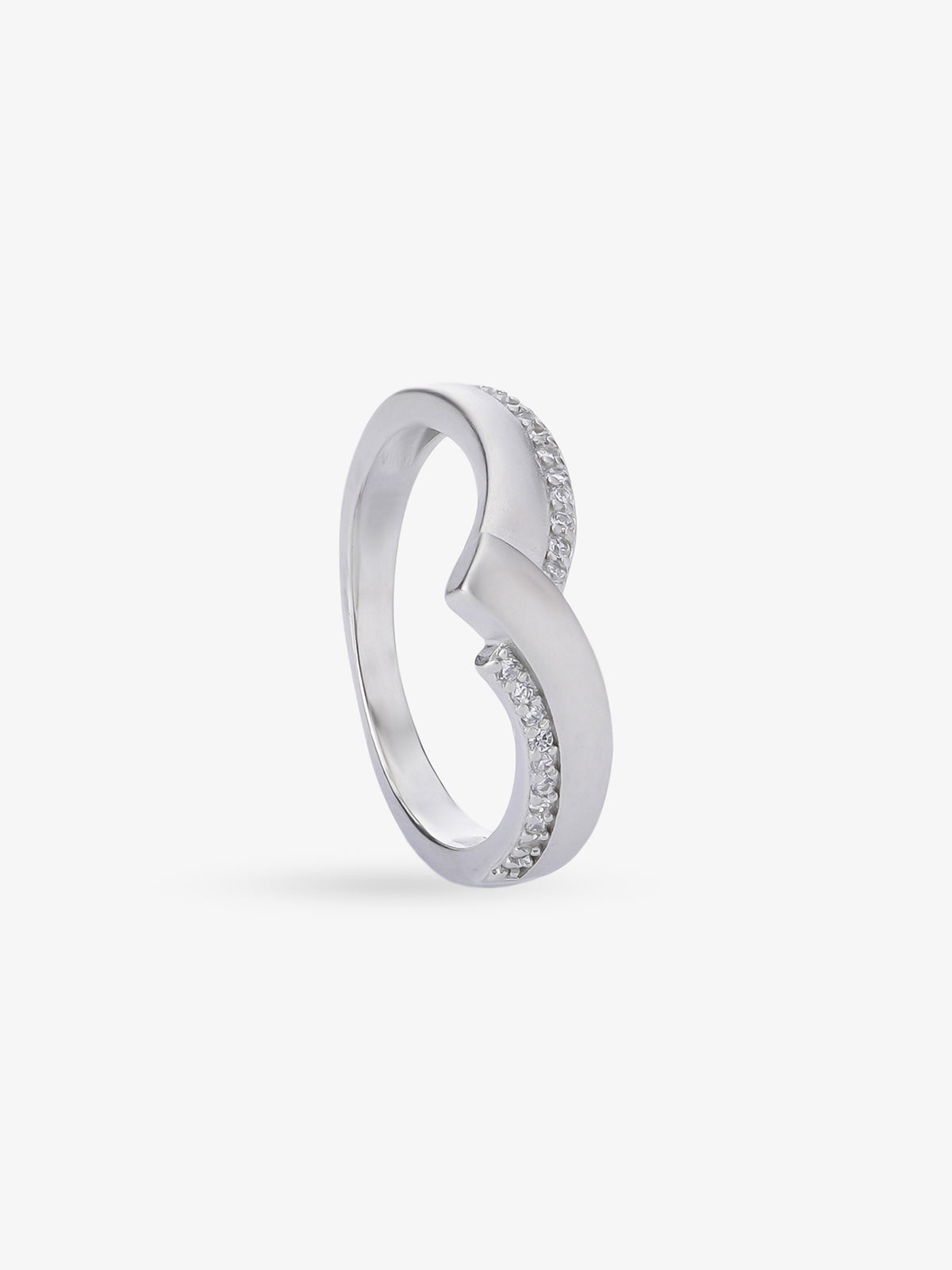 Side profile of SIJA 925 sterling silver Wishbone Women Ring showing polished edges and durable sterling silver construction