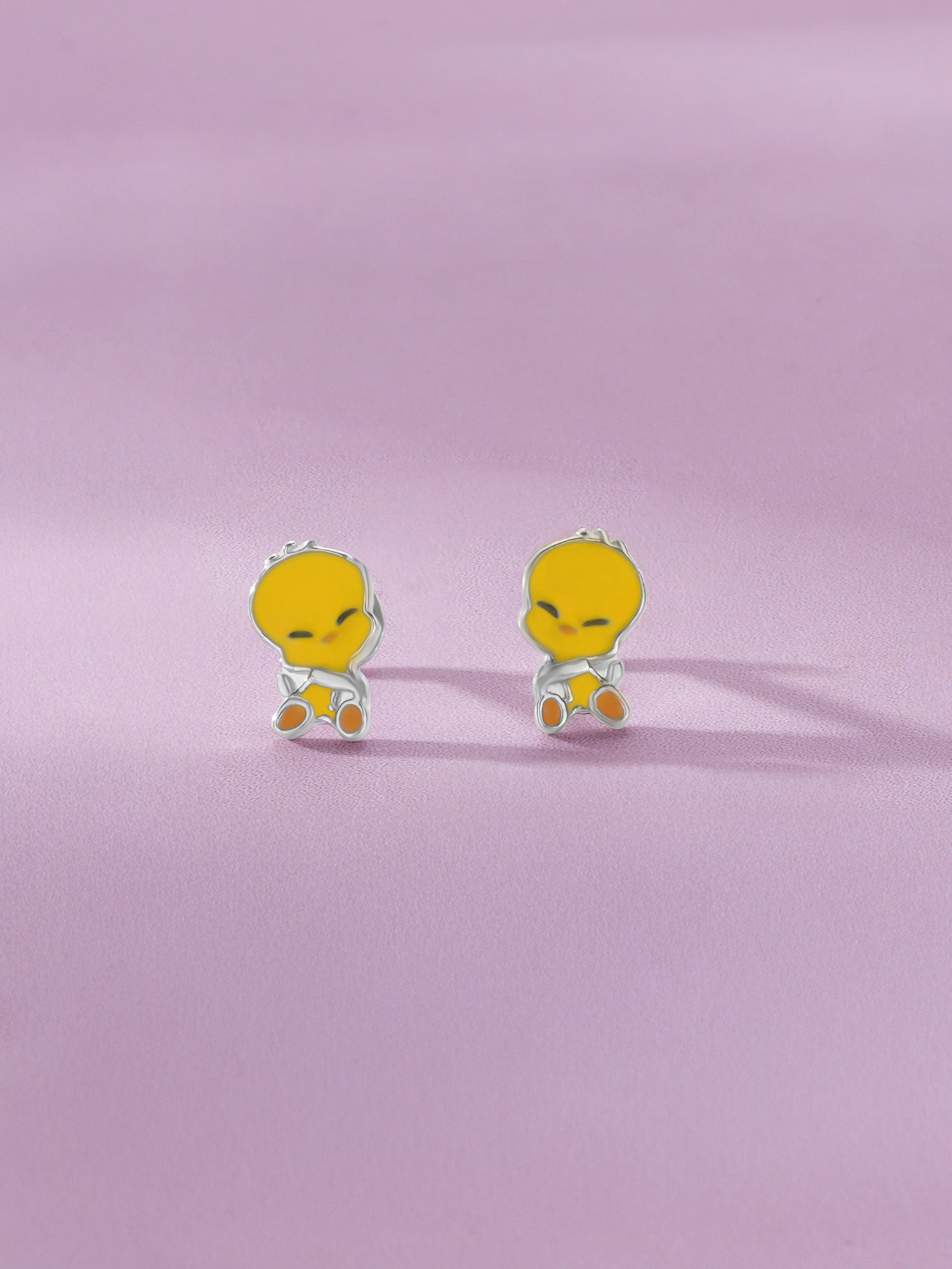Close‑up of SIJA 925 Silver Yellow Tweety Bird Stud showing cute Tweety Bird face detailing handcrafted sterling silver jewellery fun accessory for children